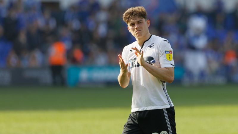 Cầu thủ Daniel James sớm chứng tỏ tài năng của mình tại Swansea