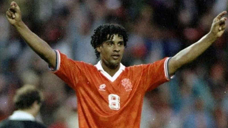 Cầu thủ Frank Rijkaard - Nguồn cảm hứng cho các thế hệ cầu thủ