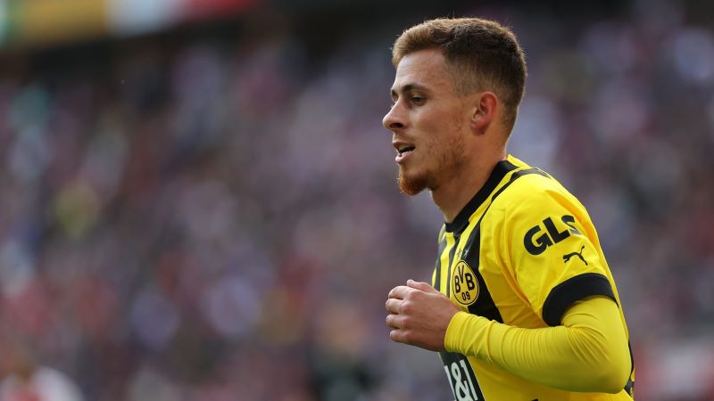 Cầu thủ Thorgan Hazard gặt hái được nhiều thành công khi chơi cho Dortmund