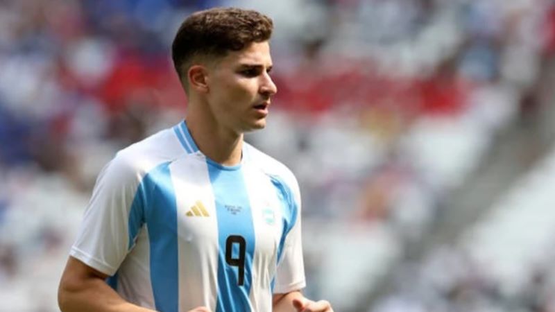 Julian Alvarez gặt hái được nhiều thành công cùng với Argentina