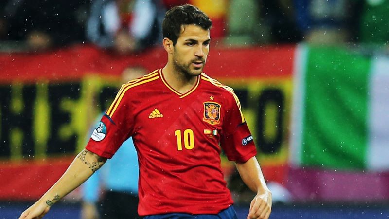 Cầu thủ Cesc Fabregas - Biểu tượng thế hệ vàng của làng túc cầu