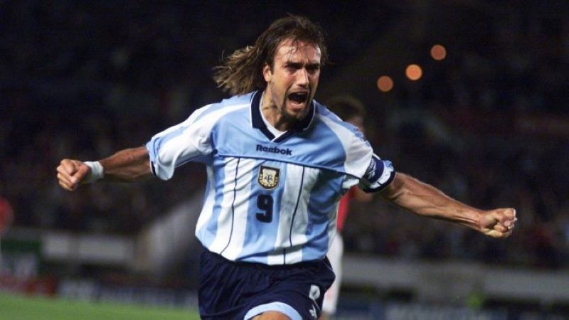 Cầu thủ Gabriel Batistuta giúp Argentina gặt hái nhiều vinh quang