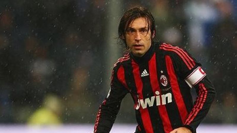 Đội hình AC Milan đó chính là Pirlo