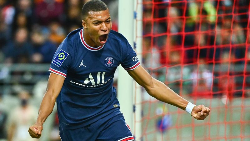 Kylian Mbappe bùng nổ