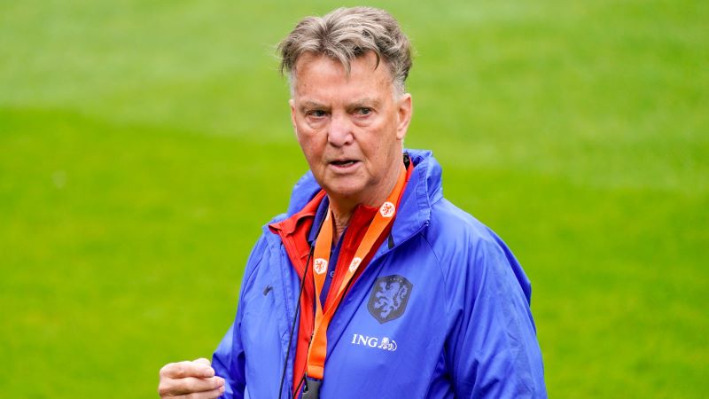 Huấn luyện viên Louis van Gaal - "Bông hoa Tulip thép"