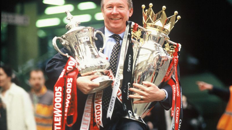 Sir Alex là huấn luyện viên MU vĩ đại nhất