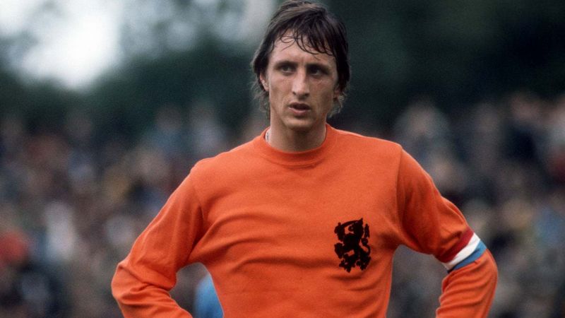 Johan Cruyff là huyền thoại Hà Lan vĩ đại nhất