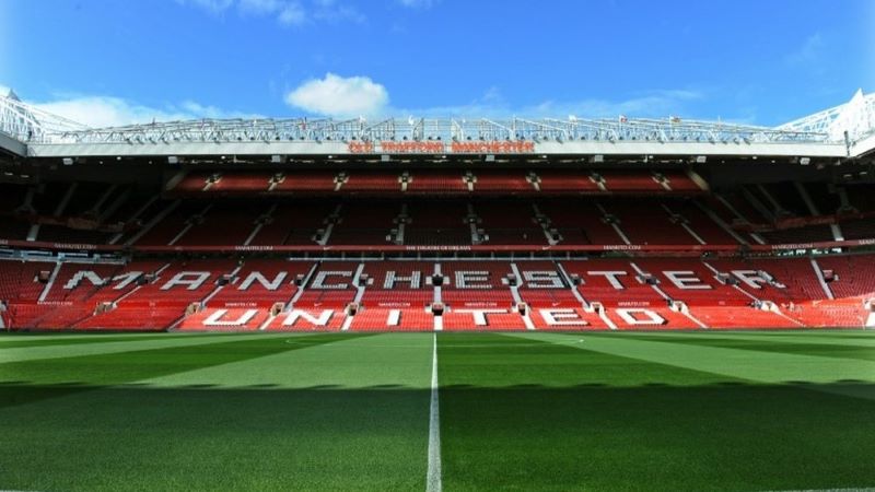 Sân vận động Old Trafford là điểm tựa của MU